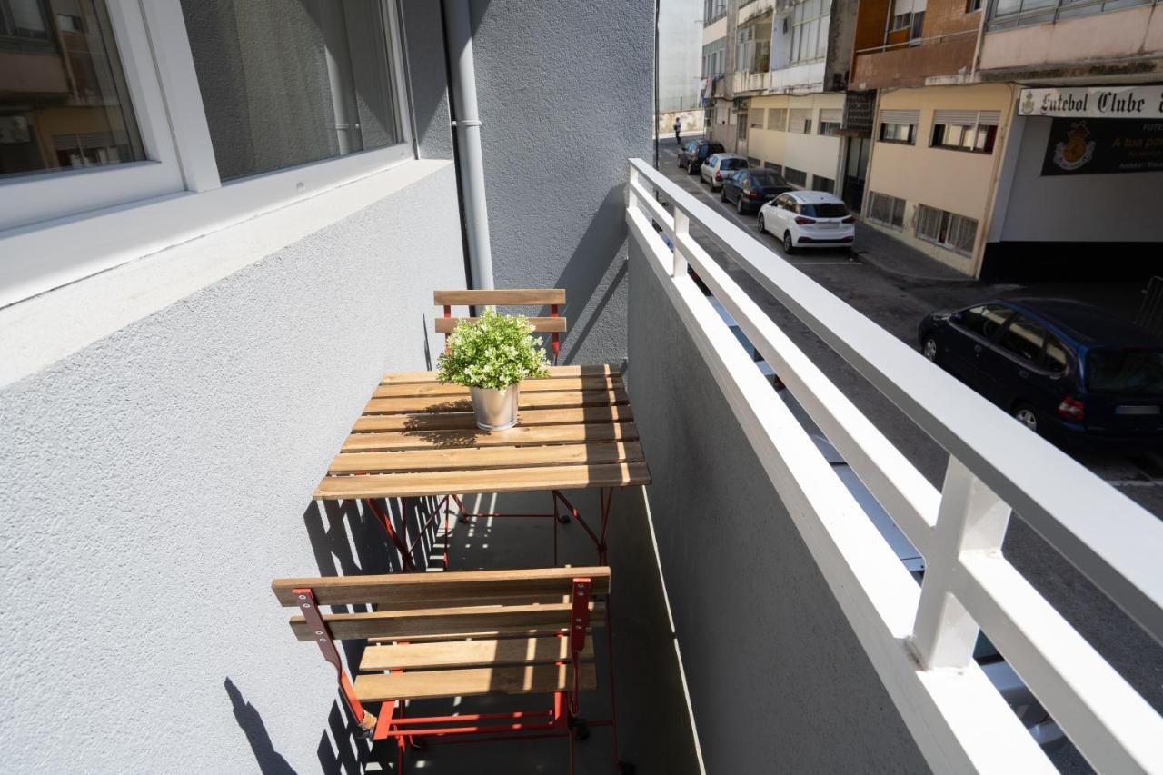 Sweet Sunny Flat W/ Balcony - Gaia Vila Nova de Gaia Exterior photo