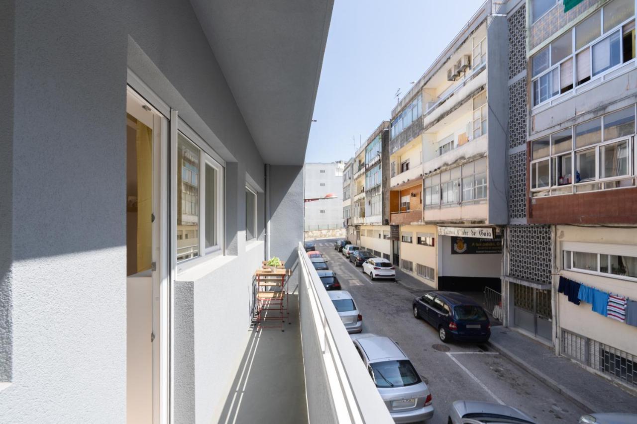 Sweet Sunny Flat W/ Balcony - Gaia Vila Nova de Gaia Exterior photo